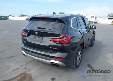 2023 BMW X3 xDrive30I z USA, uszkodzony, nr VIN 5UX53DP06P9P74025
